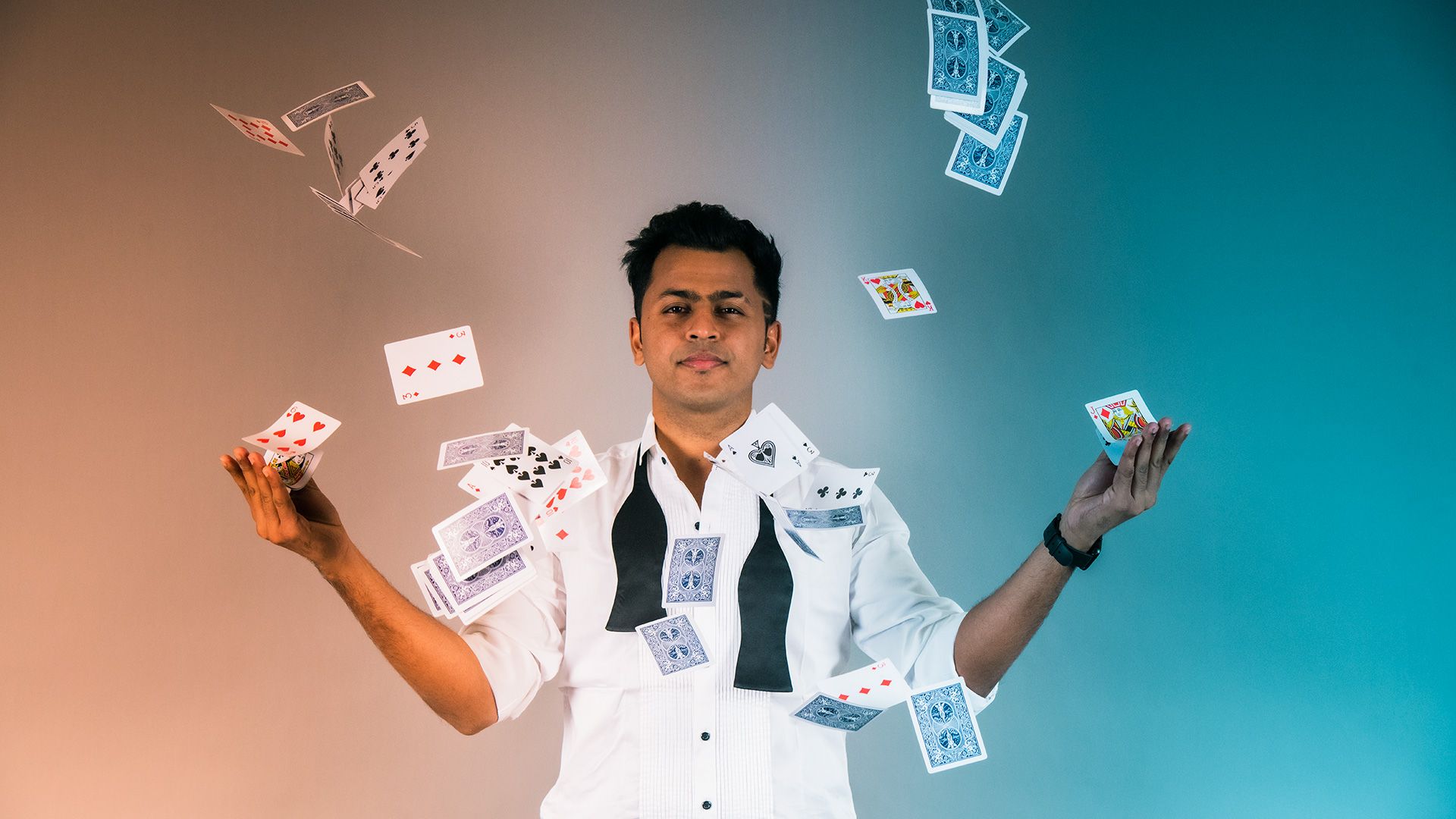 Sushil Jaiswal: Top magician with Guinness Book of World Record dazzling his fans the art of magic – Entrepenuer Stories
